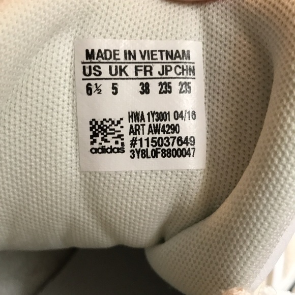 adidas NEO Raleigh Mid, Rare White & Cream, White on White Leopard Trim Athletic - Picture 14 of 16